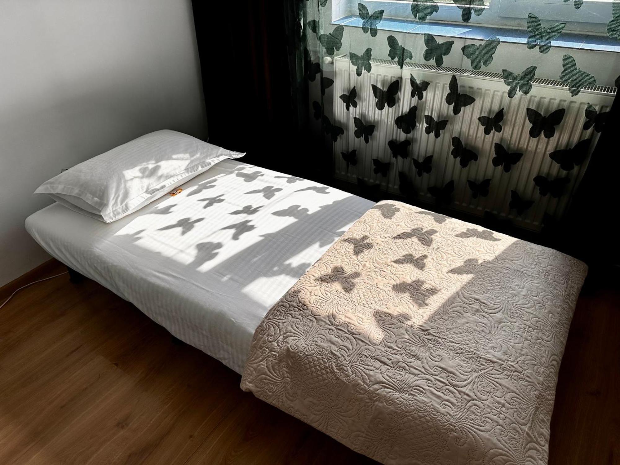 Romantic Charm, Spa, Free Early Check-In Bucarest Extérieur photo